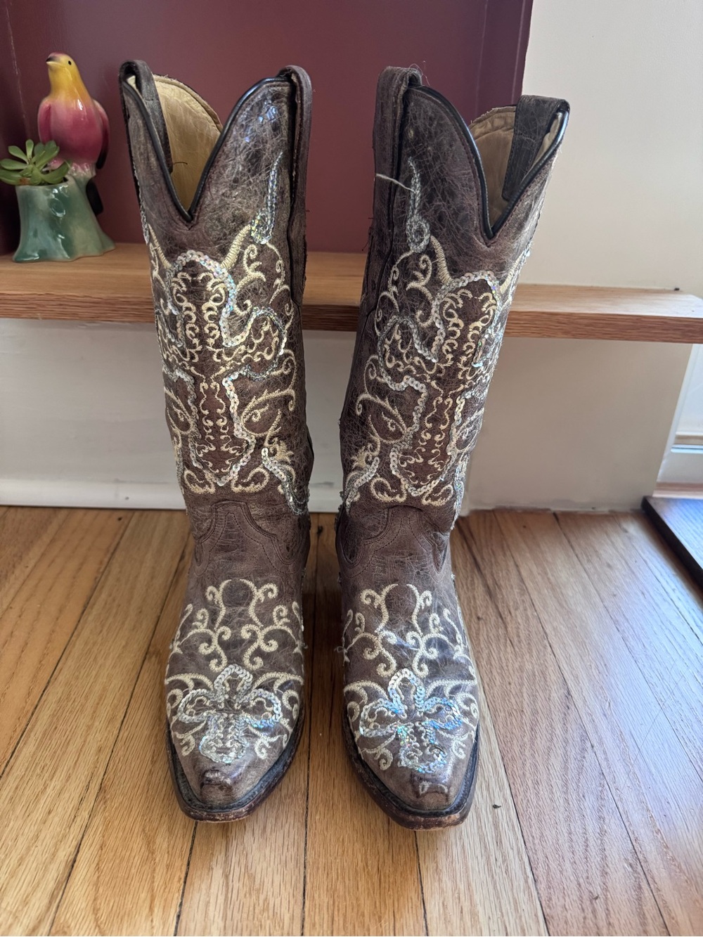 Corral Sequin Women’s Cross Snip Toe Cowboy Boots Brown Distressed Leather Sz 6